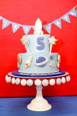 amy atless rocket cake