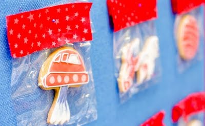 amy atlas space cookie favours